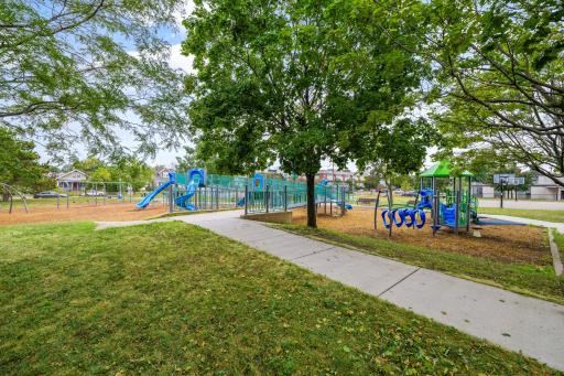 1557 Lafond Avenue, Saint Paul, MN 55104