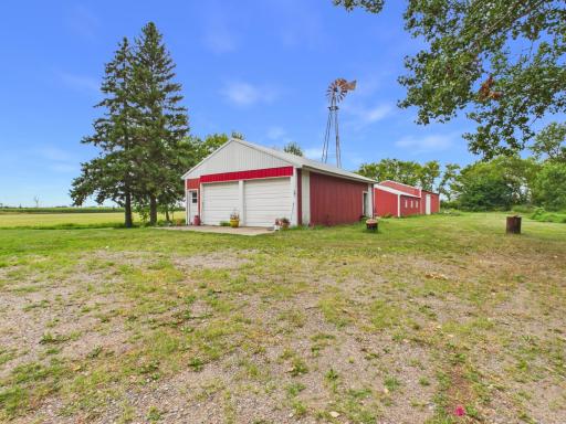 Garage-located in front of windmill