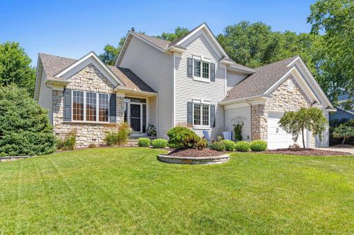 Exceptional yard, desirable neighborhood and award-winning Mounds View School District—a location that checks all the boxes.