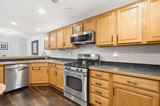 Lots of cabinet space- New Dishwasher