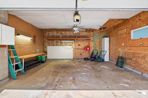 7631 Ontario Boulevard, Eden Prairie, MN 55344
