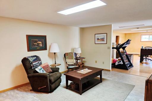 1909 Country Club Drive NE, Willmar, MN 56201
