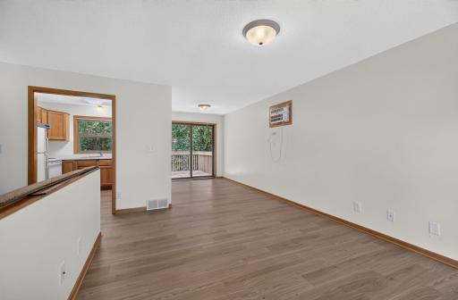 6463 Delilah Avenue, Inver Grove Heights, MN 55076