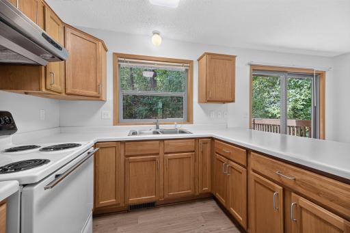 6463 Delilah Avenue, Inver Grove Heights, MN 55076