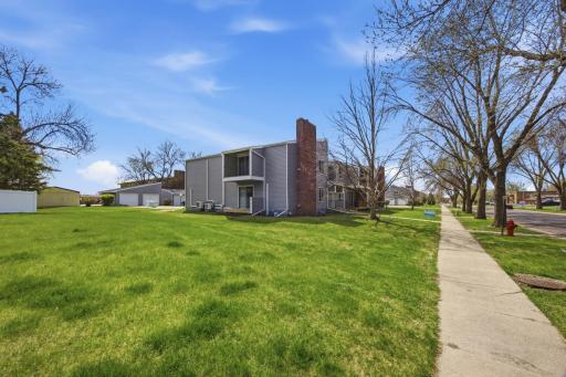 2440 15 Street S, Unit B104, Fargo, ND 58103