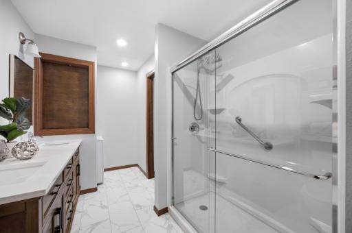 2440 15 Street S, Unit B104, Fargo, ND 58103