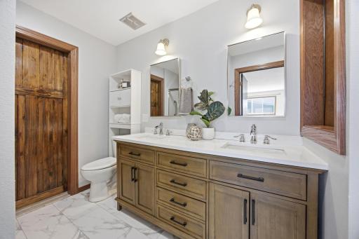 2440 15 Street S, Unit B104, Fargo, ND 58103