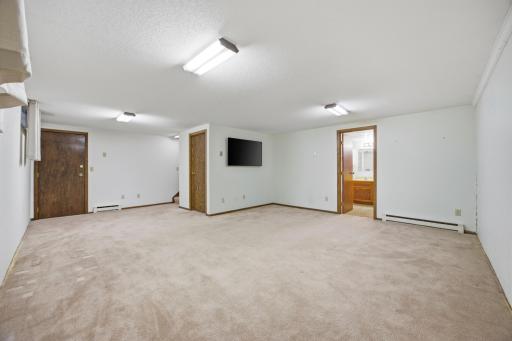 2440 15 Street S, Unit B104, Fargo, ND 58103