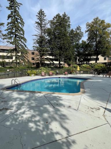 7500 Cahill Road, 311C, Edina, MN 55439