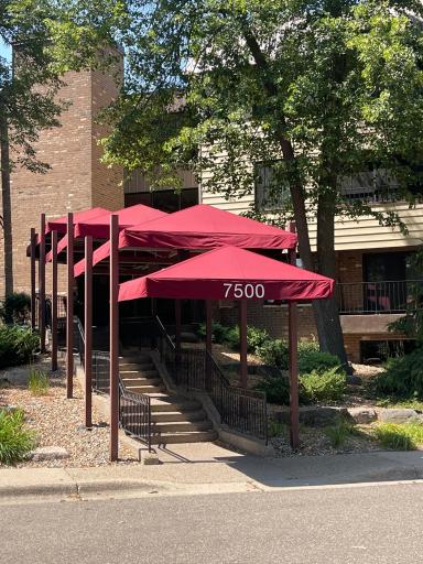 7500 Cahill Road, 311C, Edina, MN 55439