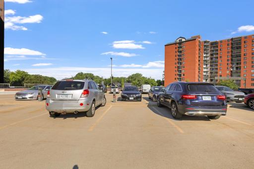 6615 Lake Shore Dr S, #115, Richfield-05.jpg