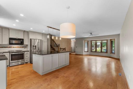 Here, you’ll find plenty of cabinetry with convenient pull-out drawers.