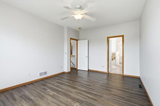 15130 Dutchman Way, Saint Paul, MN 55124
