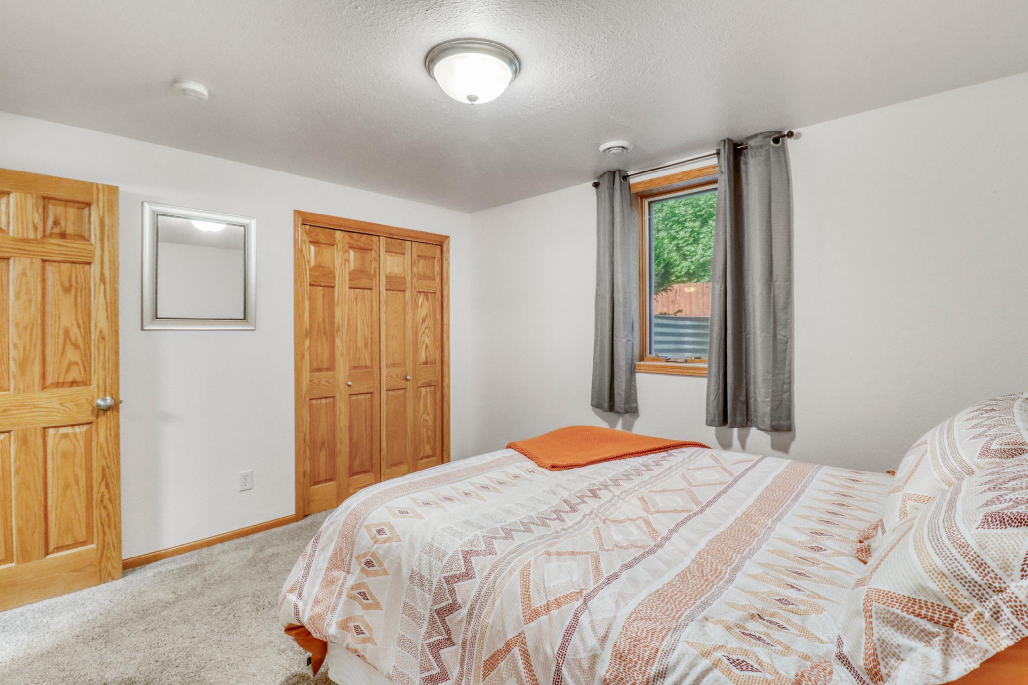 Basement Bedroom2_2.JPG