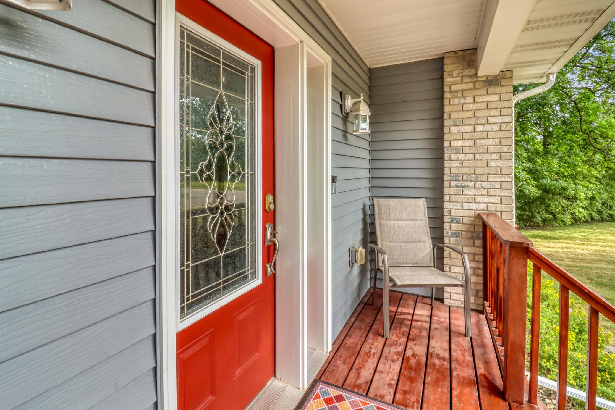 Front Deck1_2.JPG