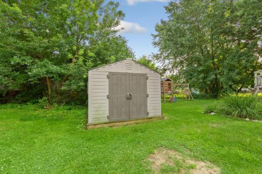 718 5th Street SE, Waseca, MN 56093