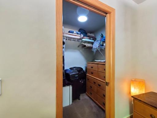 walk in closet