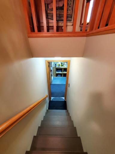 stairs to lower level