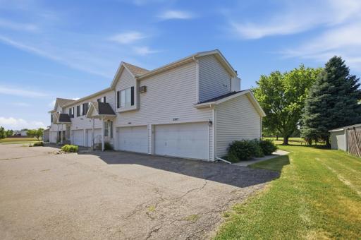 2807 32nd Street S, Moorhead, MN 56560
