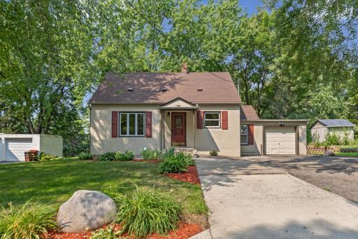 207 7th Street N, Waverly, MN 55390