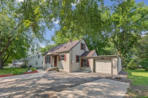 207 7th Street N, Waverly, MN 55390