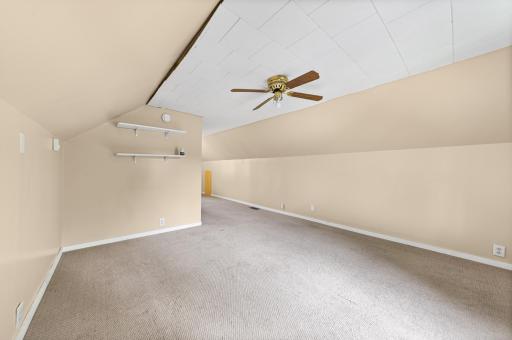 207 7th Street N, Waverly, MN 55390