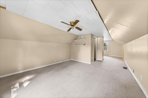 207 7th Street N, Waverly, MN 55390
