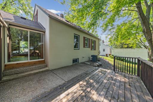 207 7th Street N, Waverly, MN 55390