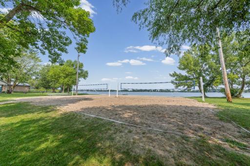 207 7th Street N, Waverly, MN 55390