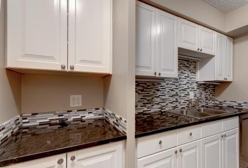 1134 Highland Ave. W.-54.JPG
