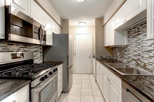 1134 Highland Ave. W.-51.JPG