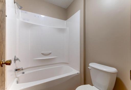 1134 Highland Ave. W.-62.JPG