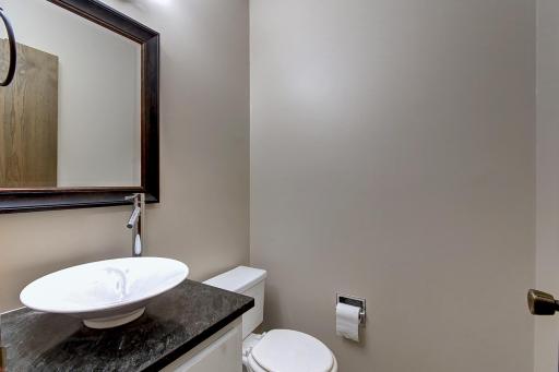 1134 Highland Ave. W.-40.JPG