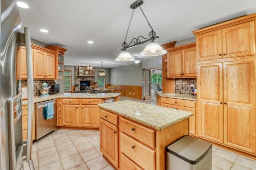 Kitchen1_7.JPG