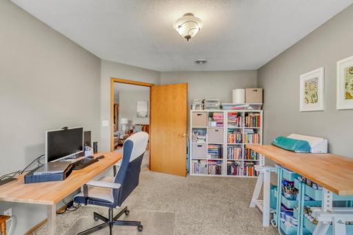 Office1_2.JPG