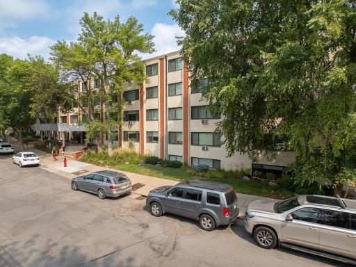 Photo for 2700 W 44th Street, 212, Minneapolis, MN 55410 - listing #7124622 2700 W 44th Street, 212, Minneapolis, MN 55410