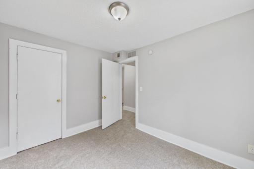 1622 Girard Avenue N, Minneapolis, MN 55411
