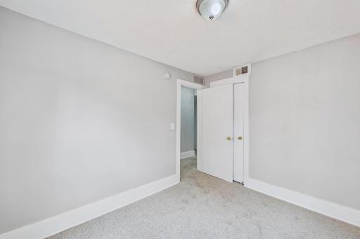 1622 Girard Avenue N, Minneapolis, MN 55411