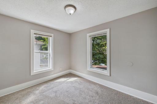 1622 Girard Avenue N, Minneapolis, MN 55411