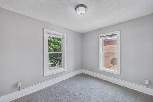 1622 Girard Avenue N, Minneapolis, MN 55411