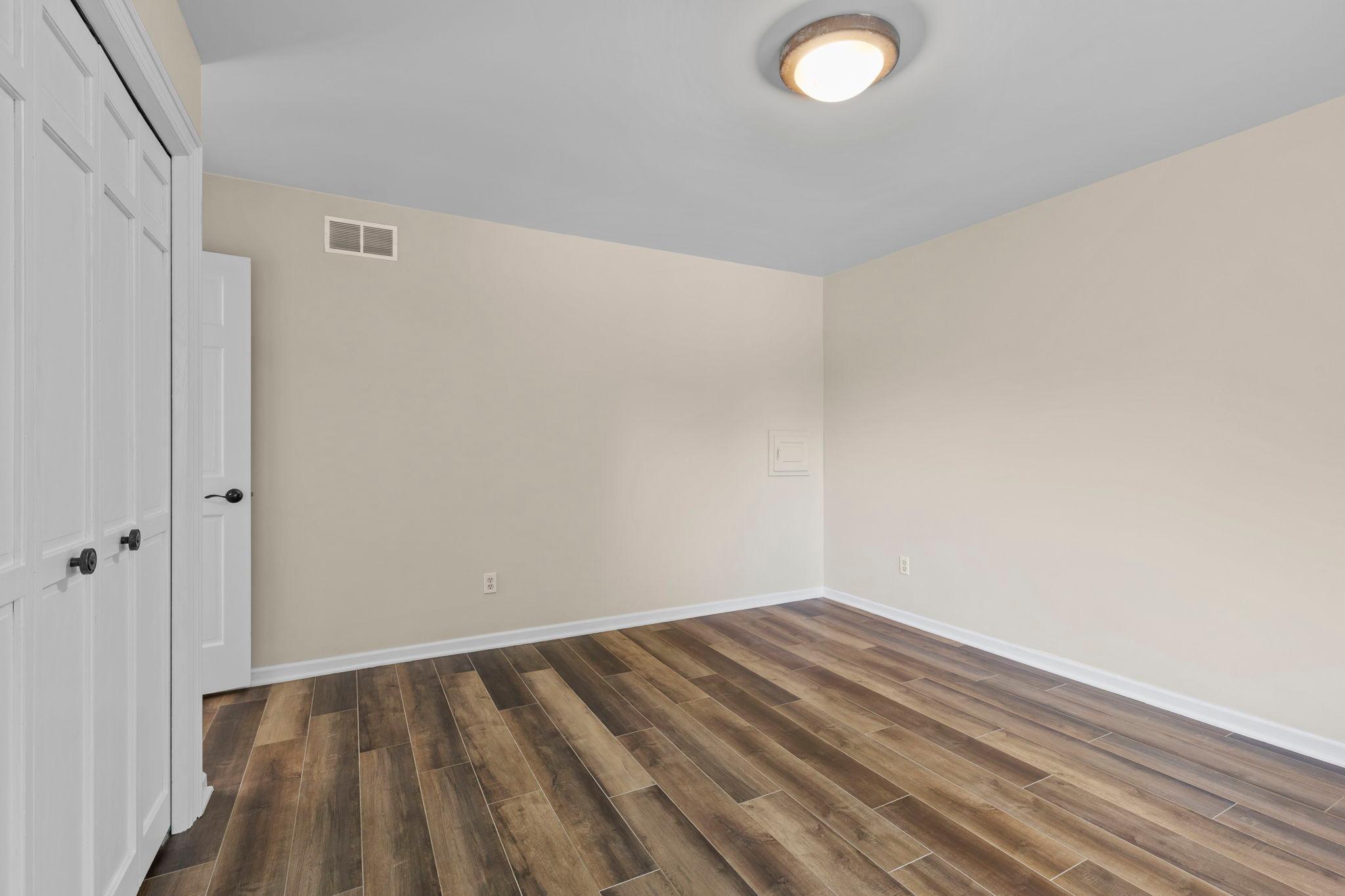 9348 Olympia Dr 52.jpg