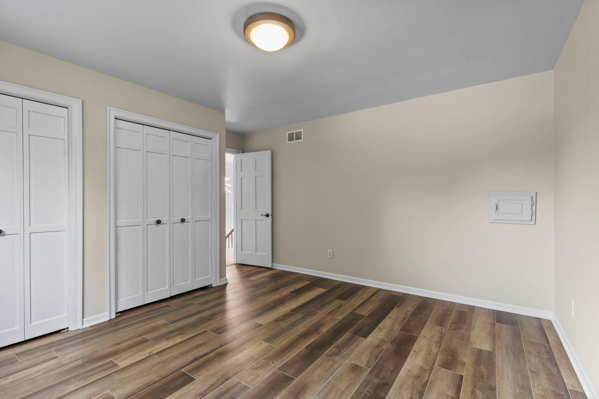 9348 Olympia Dr 51.jpg