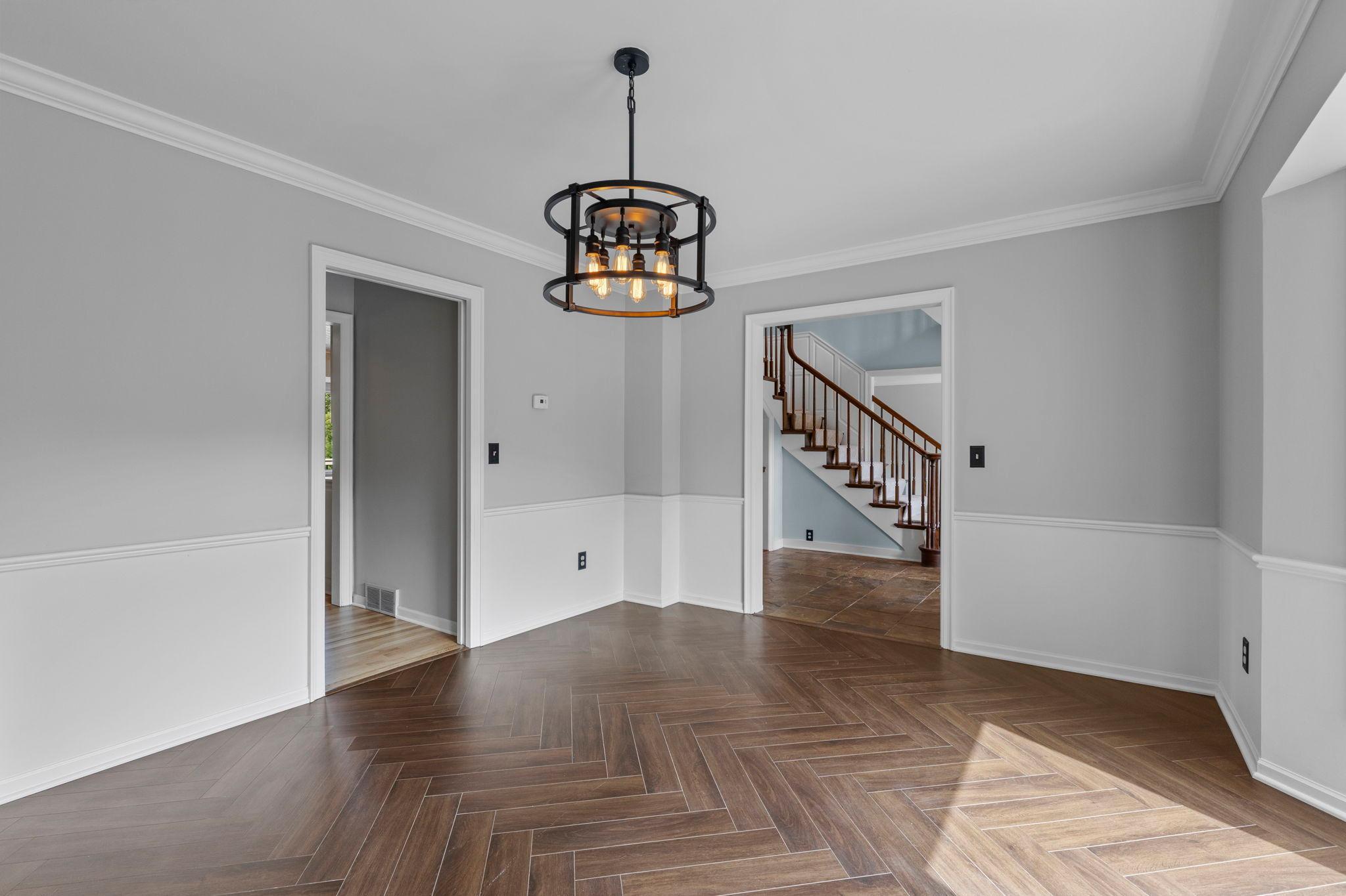9348 Olympia Dr 15.jpg