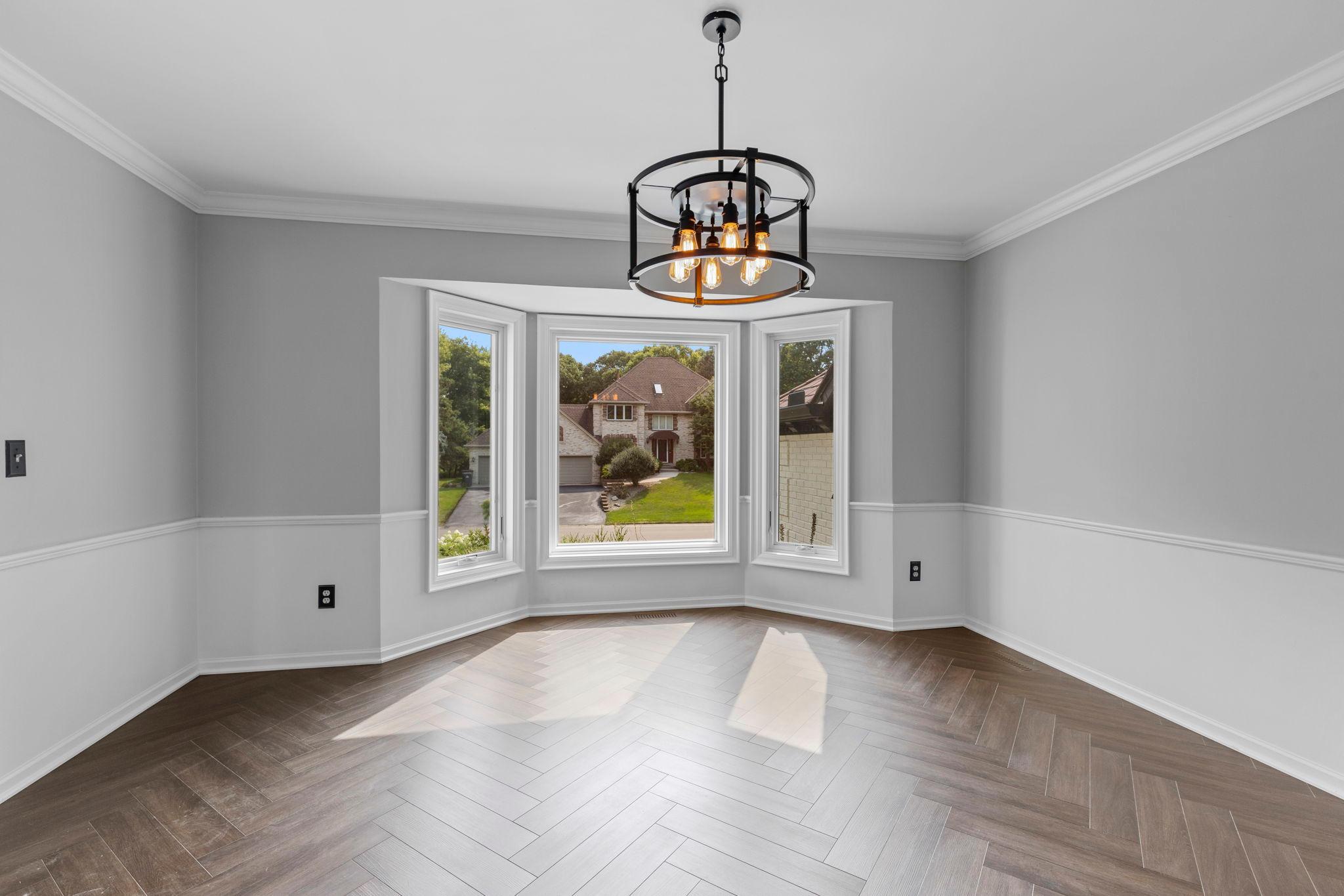 9348 Olympia Dr 13.jpg