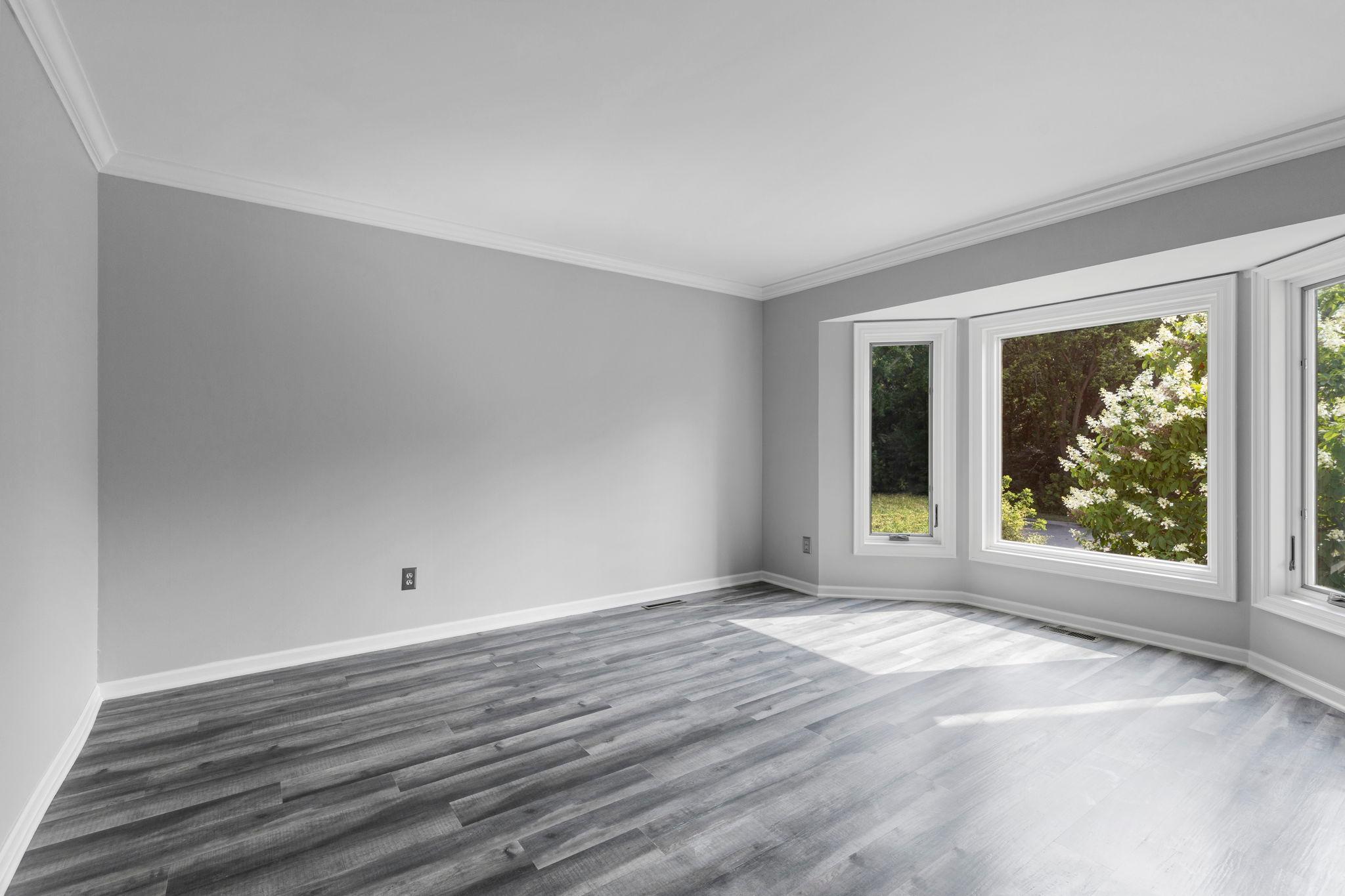 9348 Olympia Dr 10.jpg