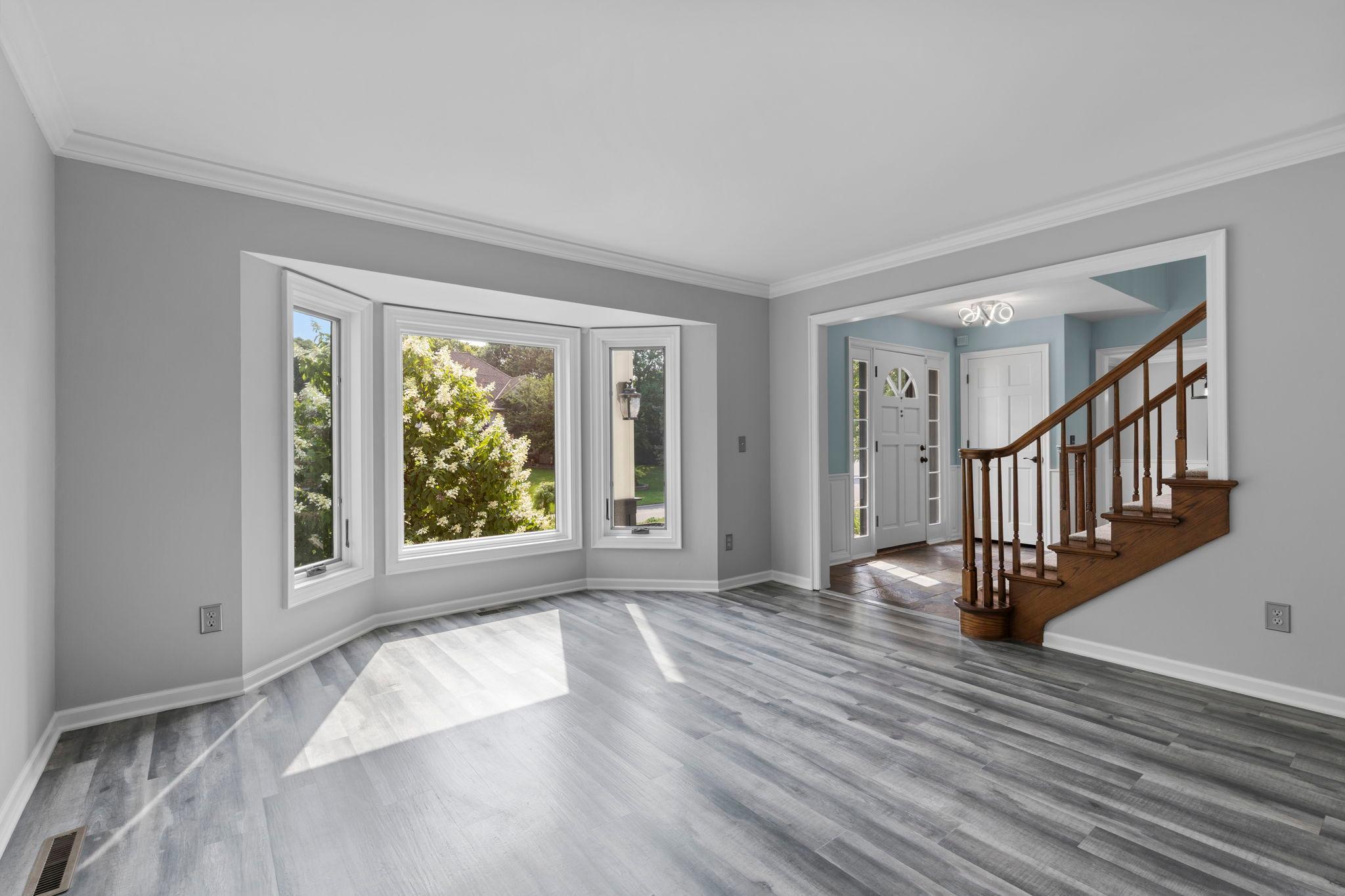 9348 Olympia Dr 11.jpg