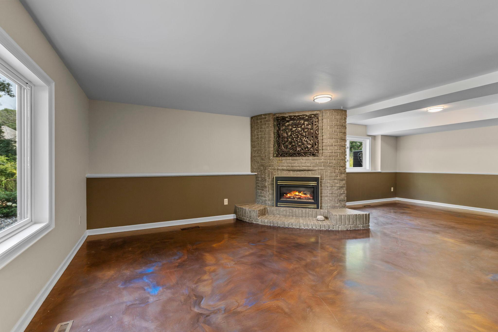9348 Olympia Dr 62.jpg