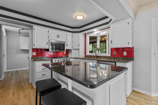 9348 Olympia Drive, Eden Prairie, MN 55347