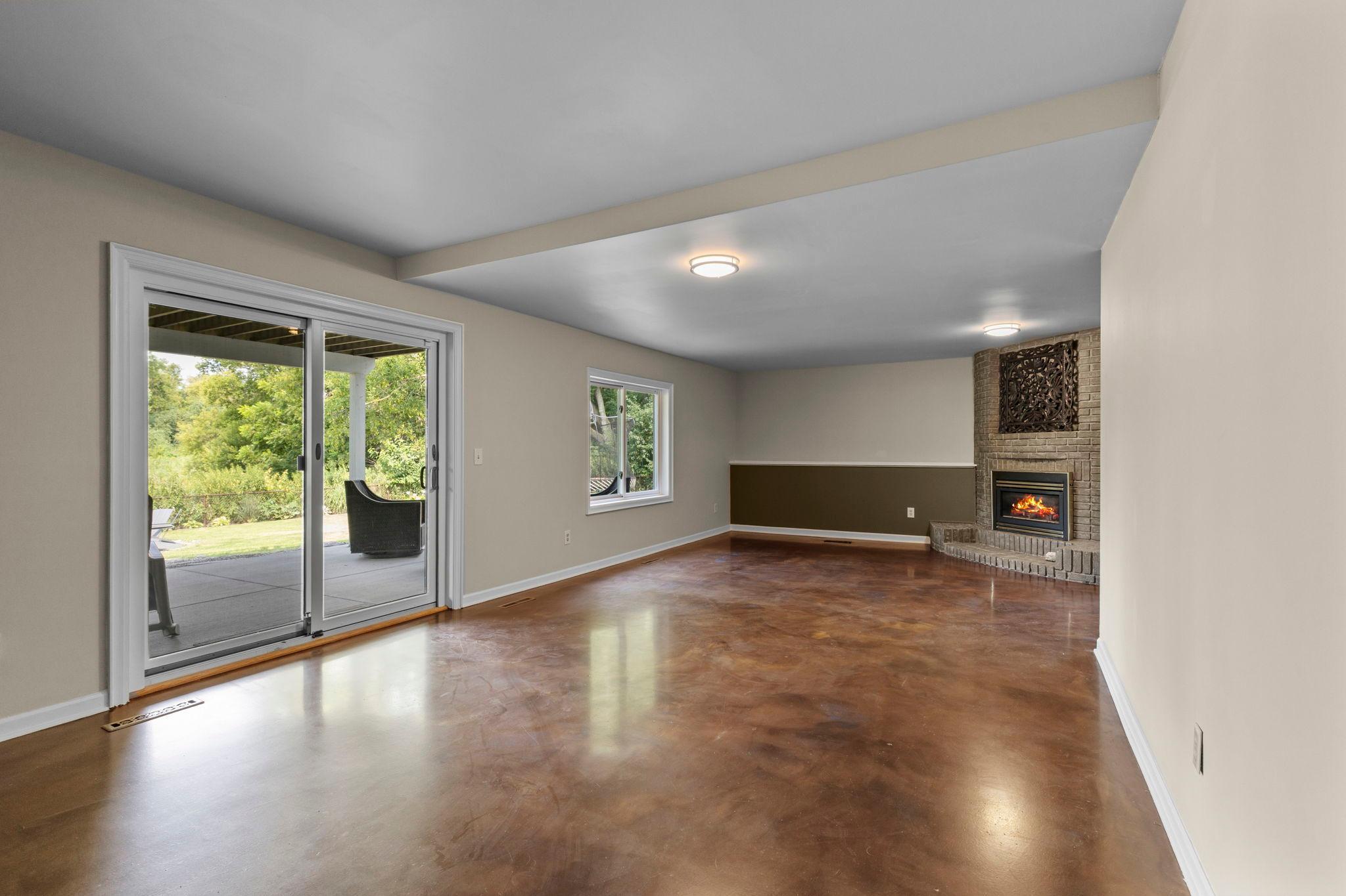 9348 Olympia Dr 65.jpg