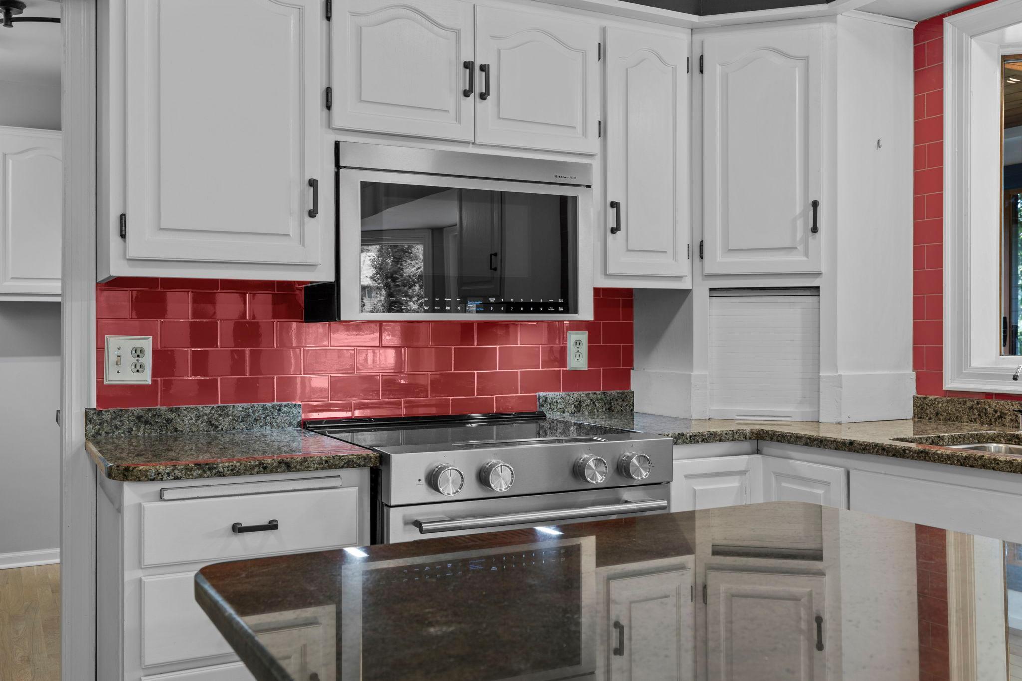 9348 Olympia Dr 30.jpg